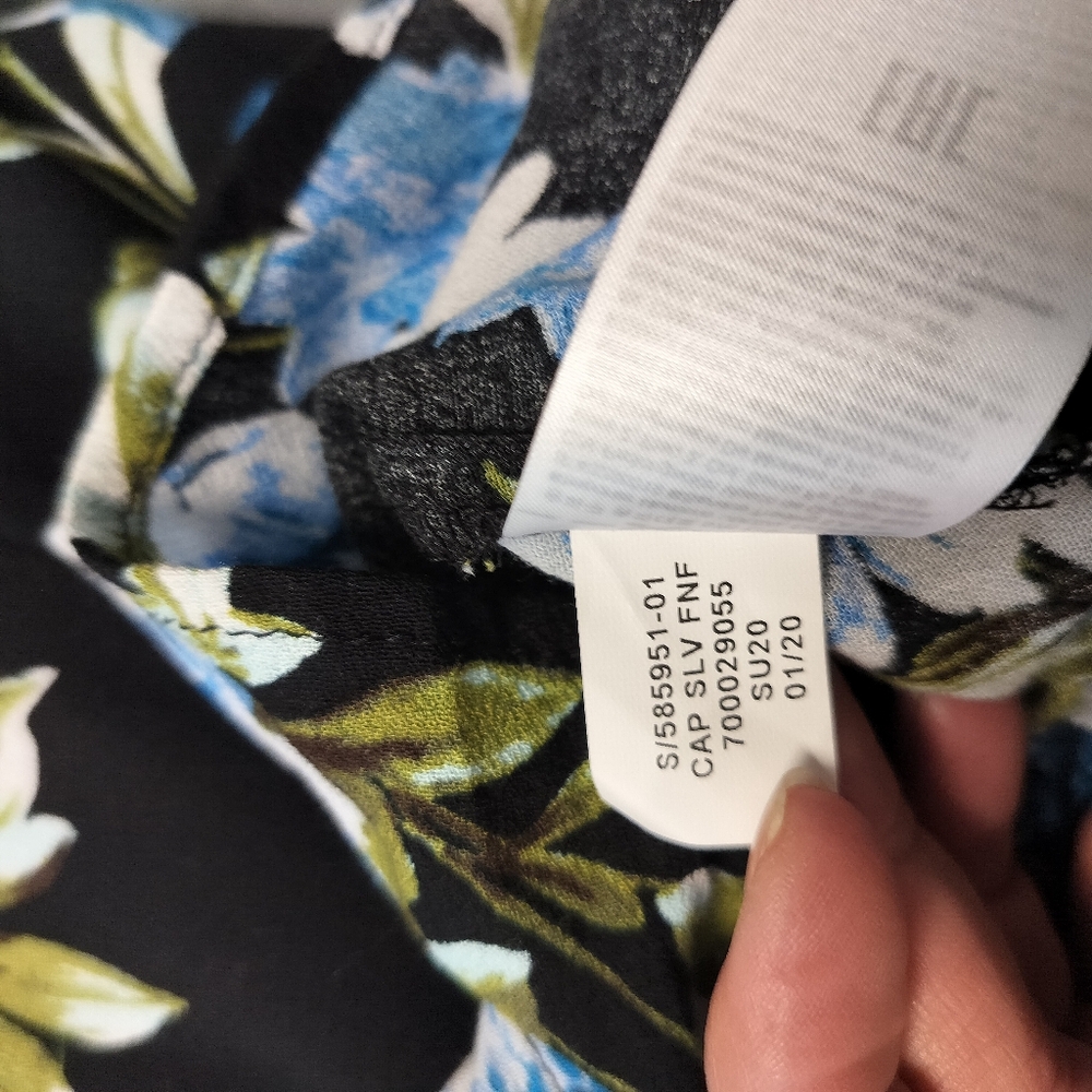 Banana Republic Black Floral‎ Maxi Long Dress Size 6 100% Rayon Cap Sleeves - Picture 13 of 14